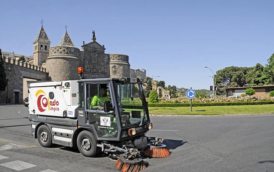 1599443616210978.jpg 路面清洗機(jī)進(jìn)口報關(guān)