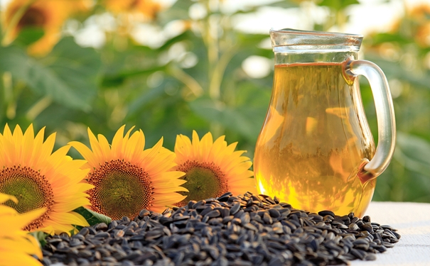 從俄羅斯進(jìn)口葵花籽油清關(guān)的流程,超詳細(xì) 俄羅斯進(jìn)口葵花籽油清關(guān)