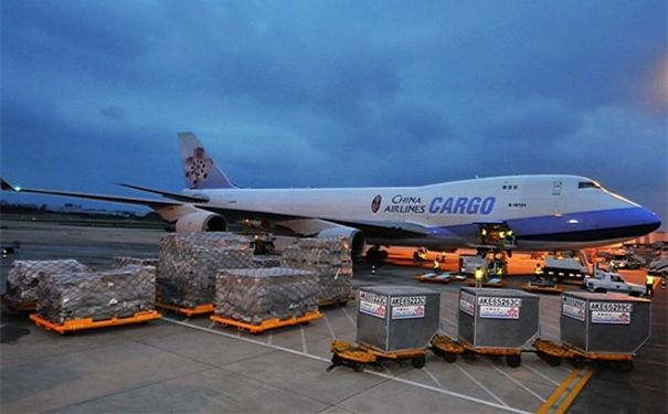 上海空運(yùn)進(jìn)口報(bào)關(guān)公司告訴你關(guān)于空運(yùn)的時(shí)間 上海空運(yùn)進(jìn)口報(bào)關(guān)公司