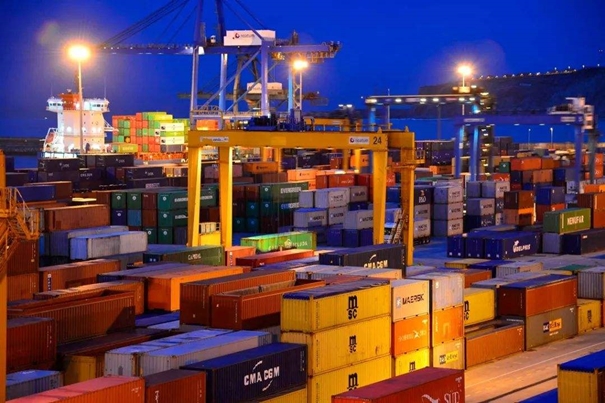 1634290278546598.jpg 上海報(bào)關(guān)行哪家好_副本.jpg