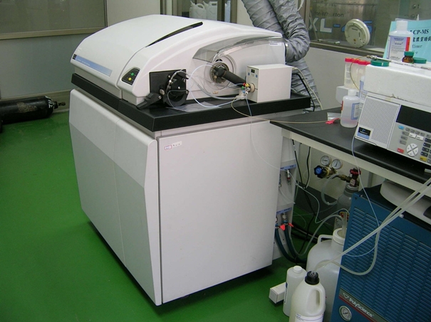 1634898733648015.jpg 深圳儀器進(jìn)口報(bào)關(guān)公司哪家好_深圳儀器報(bào)關(guān)_副本.jpg