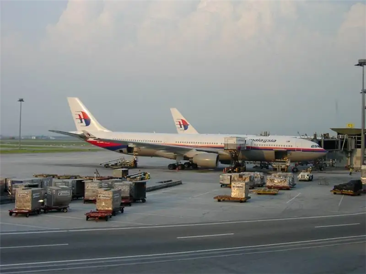 1657790080521910.png 深圳寶安機(jī)場報關(guān)公司推薦.png